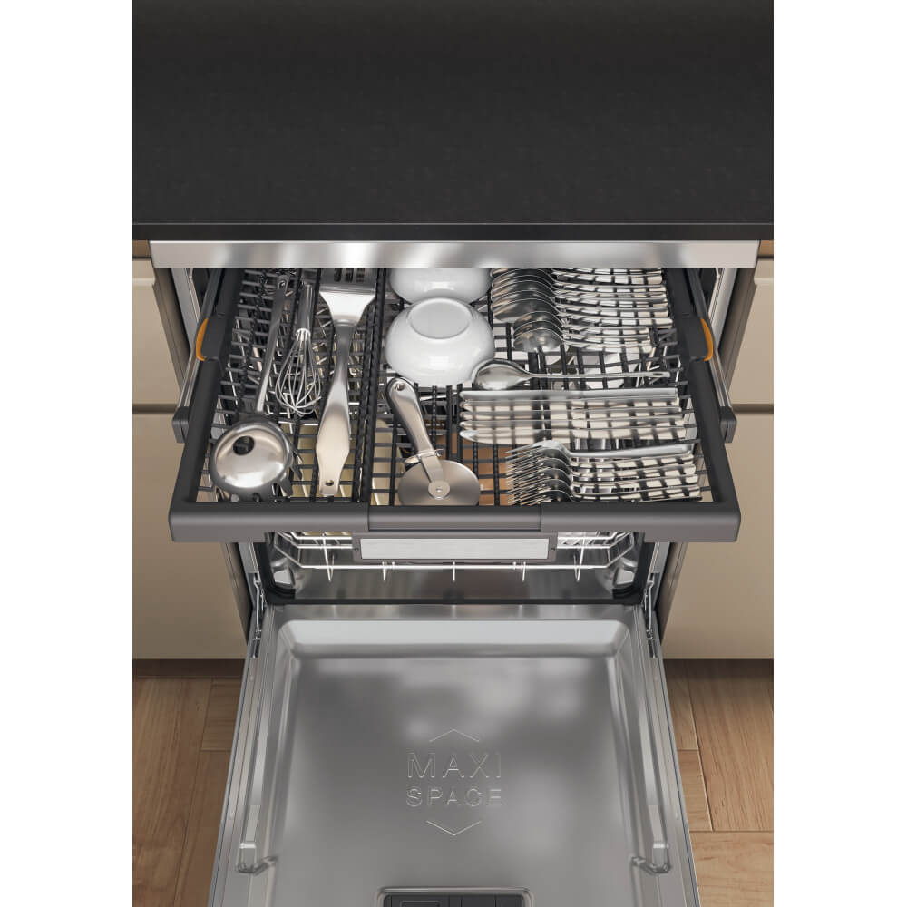 Besteklade van Whirlpool W7FHS51X vaatwasser met georganiseerde bestekindeling