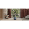 Electrolux EB61C2DBP zakstofzuiger – lifestyle foto in woonkamer met ramen op achtergrond