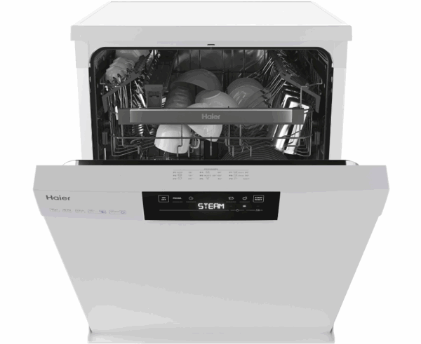 Bovenzicht van de Haier FS 4D520W vaatwasser, met half geopende deur en zicht op de bovenste lades.