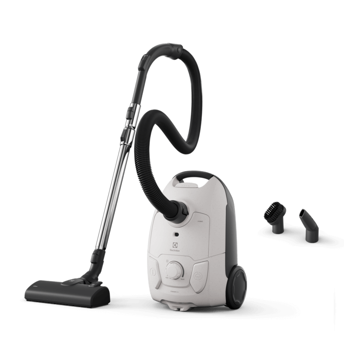 Electrolux EB51C1SW stofzuiger wit met slang, zuigmond en extra accessoires, compact en krachtig ontwerp.