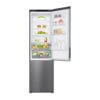 LG GBP62PZNAC koel-vriescombinatie geopend met gevulde koelkast en vriezer