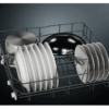 Panier inférieur avec vaisselle, casseroles et poêles dans le lave-vaisselle Siemens SN616X01EF